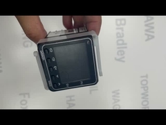 Omron E5CC-QX2A M-800 Controller di temperatura PID montato su pannello