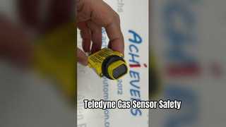 BANNER SME312LPCQD Sensore fotoelettrico retroriflettente polarizzato ad alte prestazioni