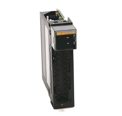 1756-OF8 ALLEN BRADLEY ControlLogix 8 Pt A/O I o V Modulo ± 10V 0...20 mA