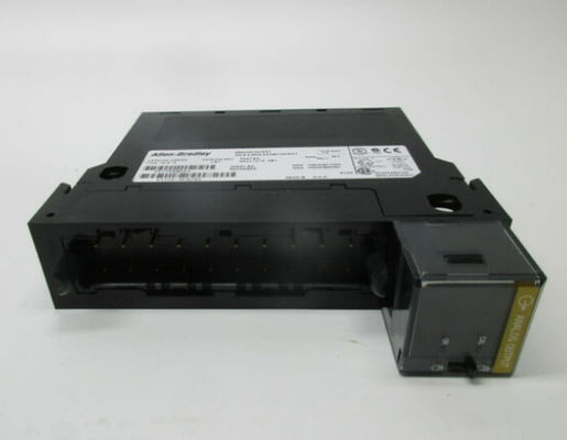1756-OF8 ALLEN BRADLEY ControlLogix 8 Pt A/O I o V Modulo ± 10V 0...20 mA