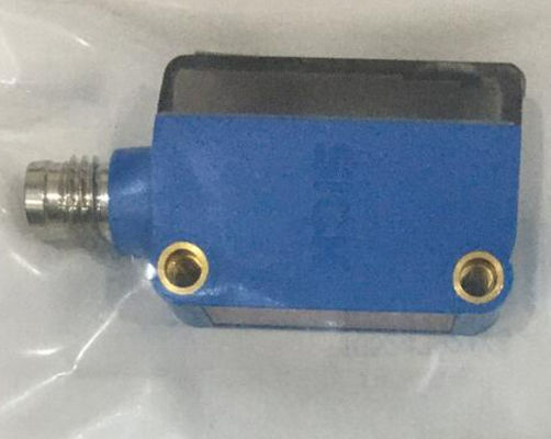 SICK DT35-B15251 Sensori di distanza laser Dx35 connettore maschio M12, 5 pin