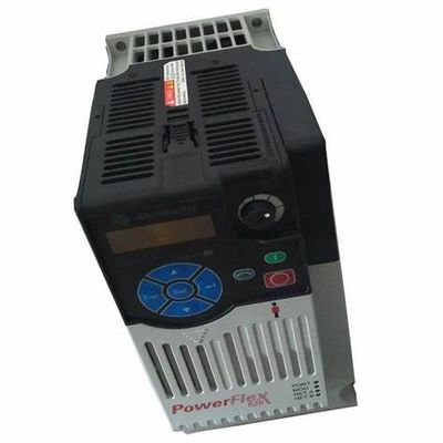 Allen-Bradley 25B-D2P3N104 è un PowerFlex 525 Variable Frequency Drive