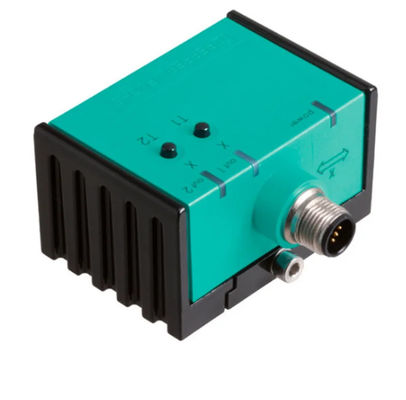 Sensore di inclinazione Pepperl Fuchs INX360D-F99-I2E2-7M con materiale di alloggiamento PA