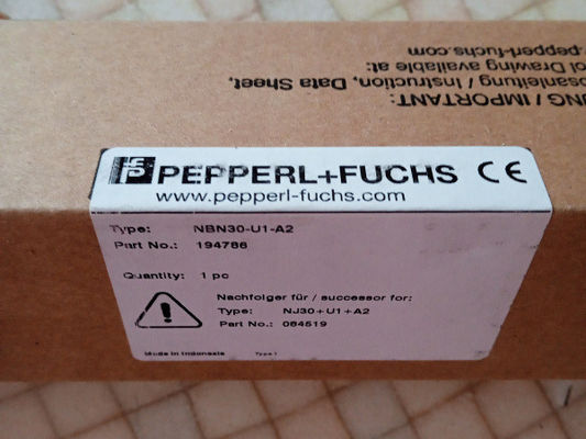 Sensore induttivo Pepperl Fuchs NBN30-U4-A2 con facciata sensore PA resistente