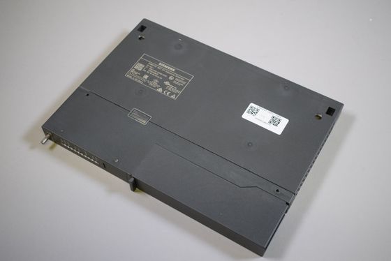 NFP Siemens IM 151-1 ST SIMATIC DP Interface Module 6ES7151-1AA06-0AB0 con perdita di potenza di 3,3 W