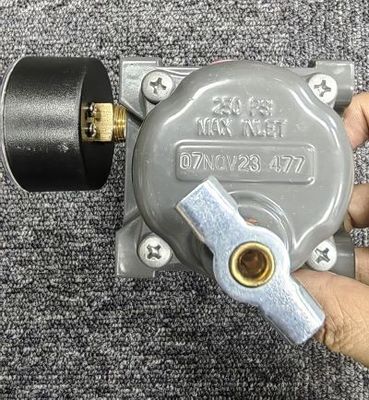 Regolatore di riduzione della pressione originale Fisher 67c Emerson 67CFR-224 Regolatore di filtro 67D 67dr 67df 67dfr