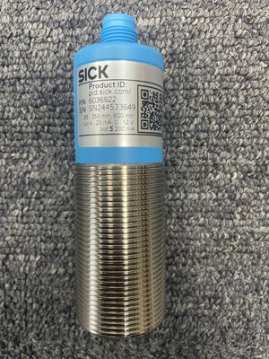 SICK UM30-212118 6036922 Sensori di spostamento Sensori a ultrasuoni leggeri
