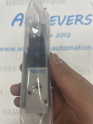 Valvola solenoide Festo Air VUVS-LK20-M32C-AD-G18-1C1-S con opzione di controllo del flusso