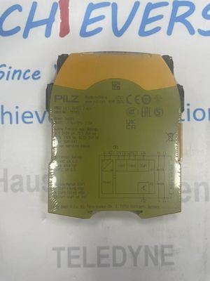 Pilz Relais di sicurezza 751103 Tipo PNOZ s3 C 24VDC 2 n/o Funzione di presa a 3 punti