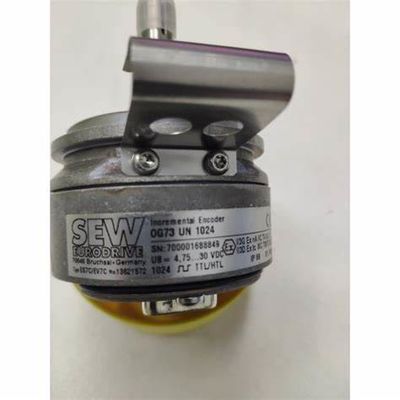 Baumer Incremental Encoder 0G73UN1024 2 Uscite analogiche per impianti chimici ed elettrici