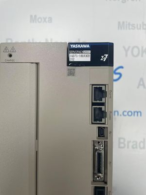 M12 Tipo di costruzione Yaskawa SGD7S-180A30B202 Controllo analogo con caratteristiche avanzate e dissipazione di potenza ≤ 0,7 W