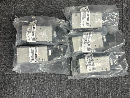 Norgren V60... V63 Serie V62C513A-A218J Valvola solenoide pilota con tensione di funzionamento 10-30 VDC e 8 ingressi digitali