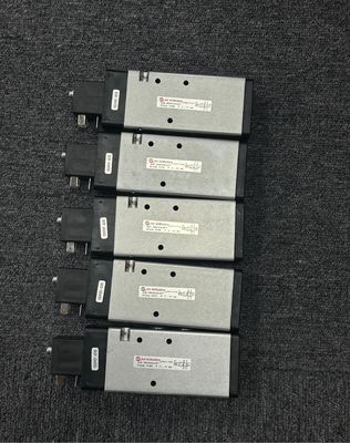 Norgren V60... V63 Serie V62C513A-A218J Valvola solenoide pilota con tensione di funzionamento 10-30 VDC e 8 ingressi digitali