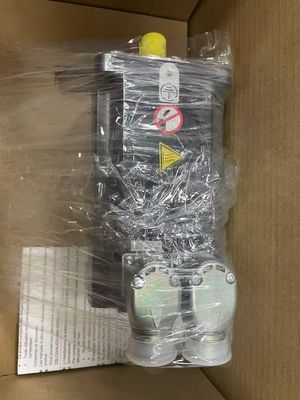 Schneider BMH1001P11F2A Servomotore con freno Lexium 32 3.3Nm 6000rpm Keyed Shaft IP54 128bit Encoder