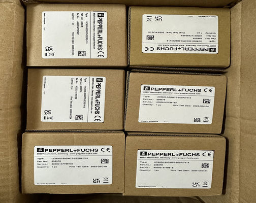 P&F UC6000-30GM70-2E2R2-V15 Sensore ad ultrasuoni