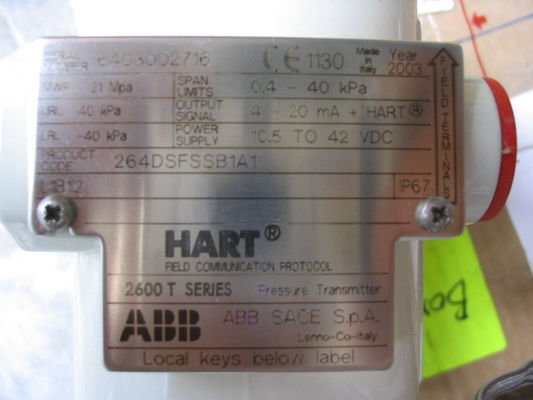 ABB 264DSFSSB1A1 Trasmettitore di pressione della serie 2600 T Montaggio NAMUR e tecnologia FDI/FDT per un controllo ottimale del processo