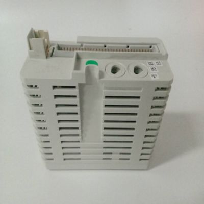 ABB 3BSE008508R1 Modulo di ingresso digitale DI810