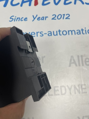 Modulo di contatto ausiliario di montaggio Eaton DIL M25-10C