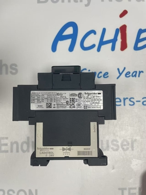 Contattore IEC Schneider LC1D093BD