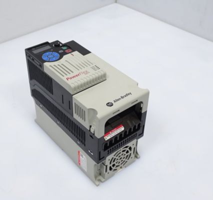 Allen-Bradley 25B-D017N114 Azionamento a frequenza regolabile con ± 10V 0...20 mA Intervallo di uscita Velocità del processore 1,4 GHz