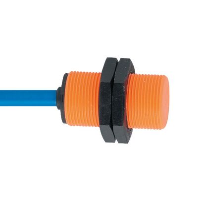 Sensore induttivo NAMUR IFM NG5003, montaggio a filo M18x1