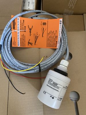 Endress Hauser FDU91 - RG2AA è una sonda di livello ultrasonico