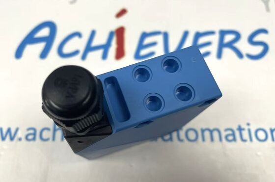 Sensore fotoelettrico compatto ad alte prestazioni SICK WT34-V210