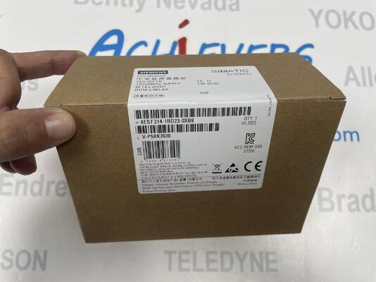 SIEMENS 6ES7 214 - 1BD23 - 0XB8 modulo CPU 224 core appartenente alla serie SIMATIC S7 - 200 di controllori logici programmabili compatti