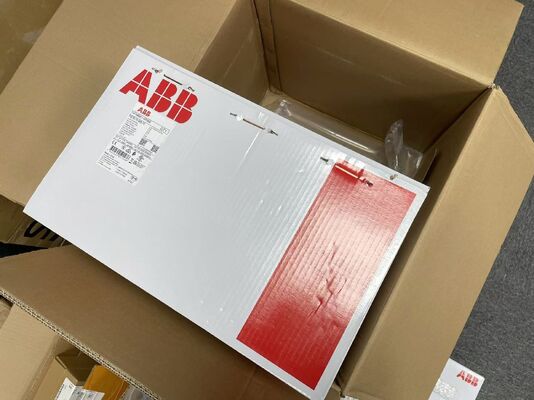 ABB PSTX170-600-70 Advanced Intelligent Soft Starter per il controllo del motore