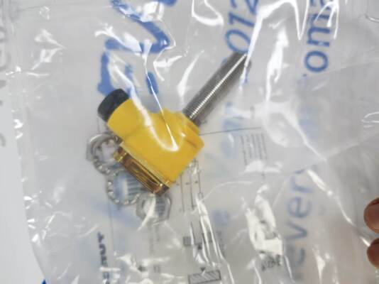 Sensore induttivo Turck BI15U-EM30WD-AP6X-H1141
