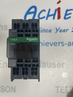 Contattore IEC Schneider LC1D093BD