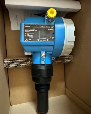 Endress Hauser FMU40-ANB2A4 Trasmettitore di livello ultrasonico prosonico per industria
