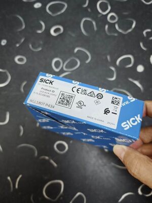 Amplificatore per sensore a fibra ottica SICK WLL180T-P434, serie WLL180T
