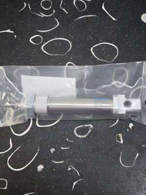 Cilindro pneumatico rotondo FESTO DSNU-20-50-PPV-A