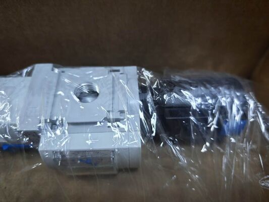 FESTO MS4-LFR-14-D6-E-R-M-AS Unità di preparazione aria con filtro e regolatore